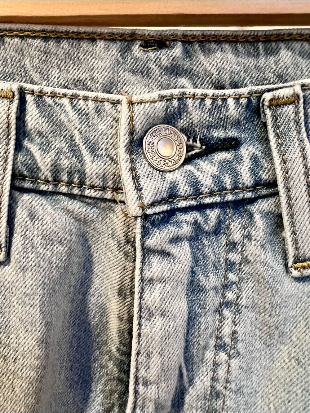 Levi's Light Blue Straight Jeans - 505 Style 32x32 - Picture 3 of 10